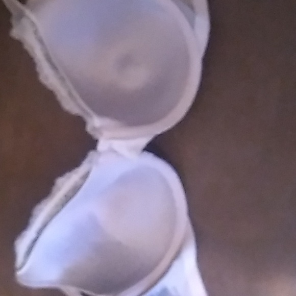 Bra with thin padding - Picture 2 of 2
